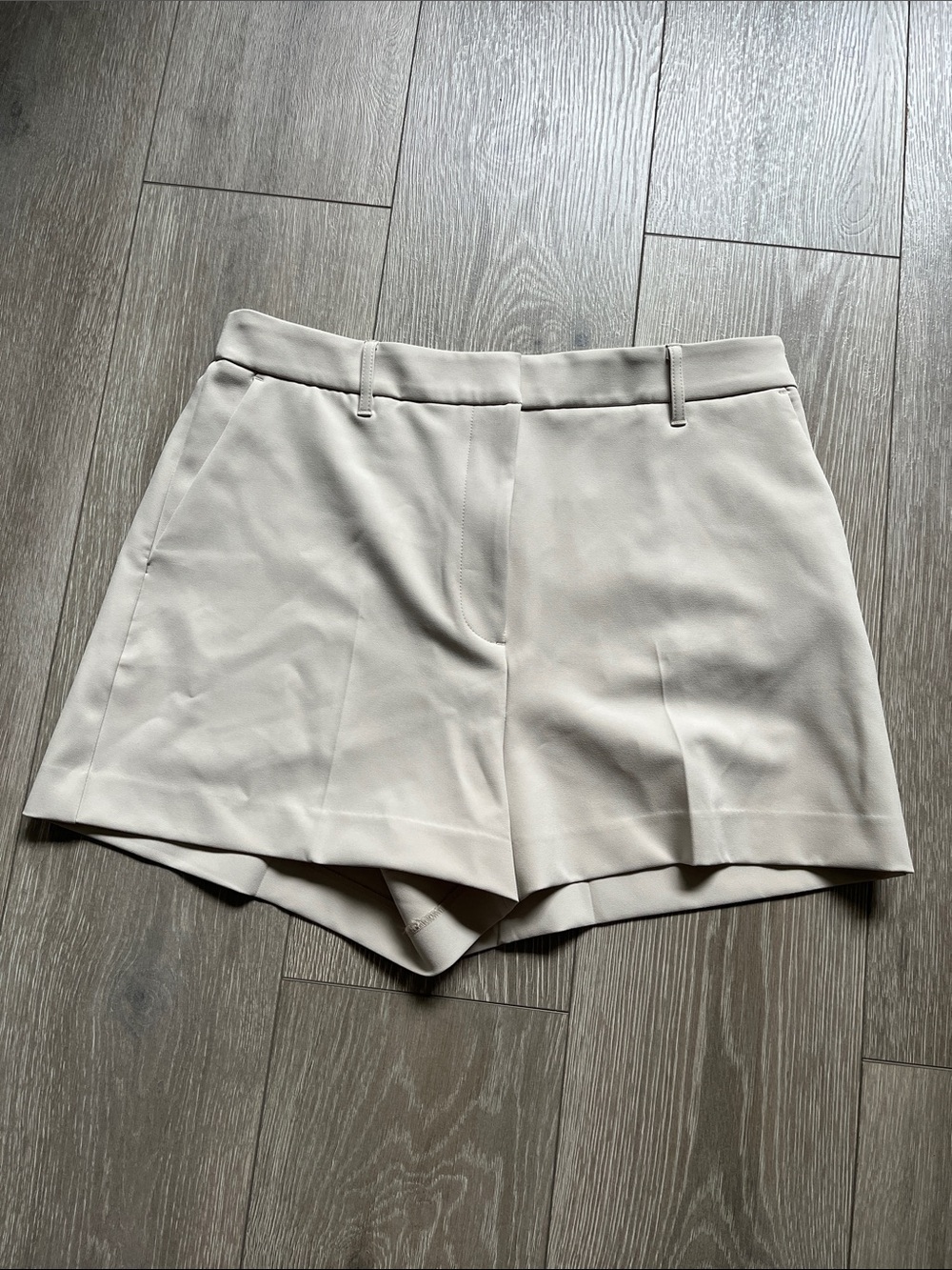 Express Women's Cream High-Waist Tailored Shorts